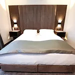 Otel Jg & Restaurant Antoniergasse 3*