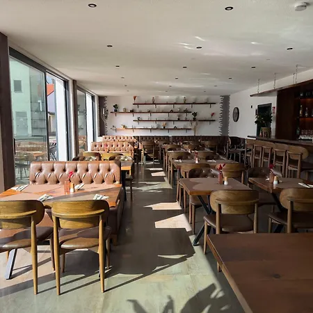 Jg & Restaurant Antoniergasse Hotel