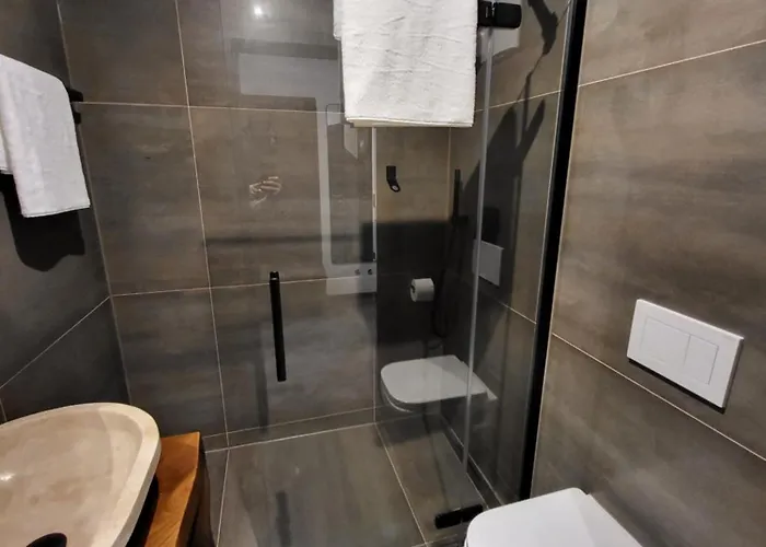 Hotell Jg Hotel & Restaurant Antoniergasse 3*