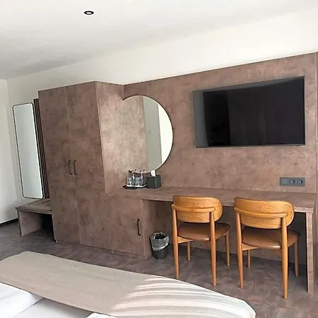 Hotel Jg & Restaurant Antoniergasse 3*